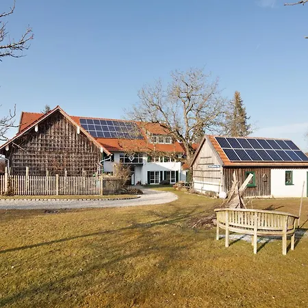 Apartment Birkethof Gartenblick Mickhausen